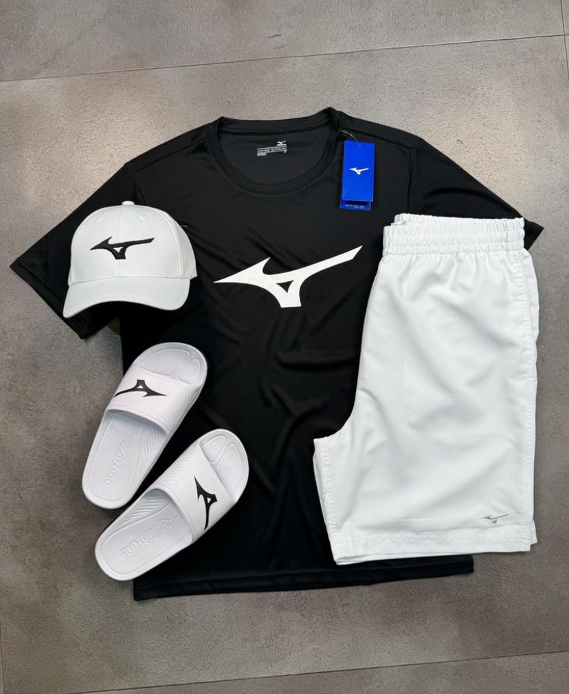 Kit Mizuno