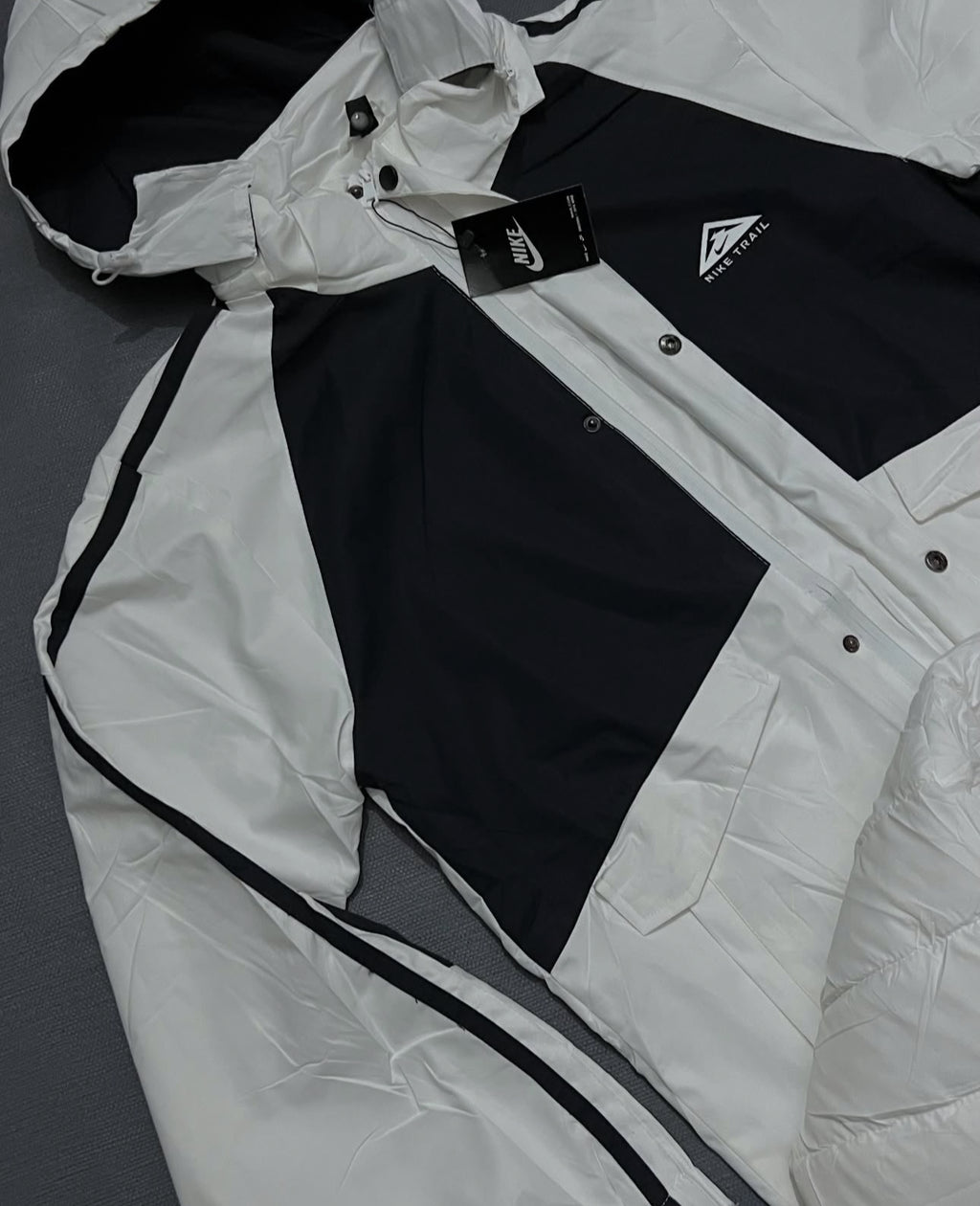 2 Jaqueta Nike