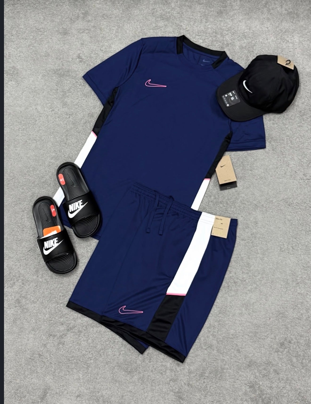 Kit Nike Academy Dri-Fit + Chinelo Victori One