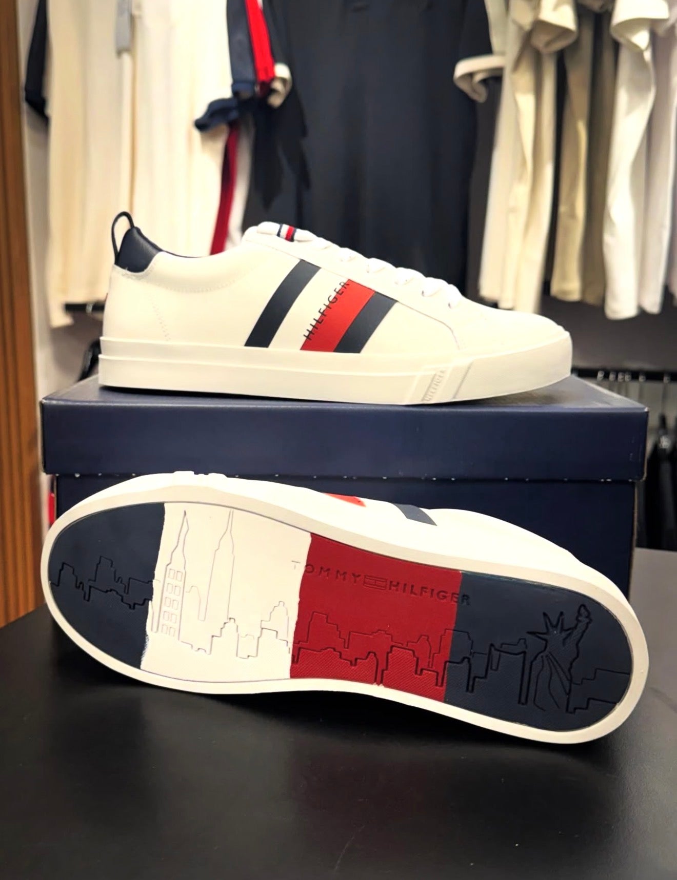 TÊNIS TOMMY HILFIGER - DINO (BRANCO)