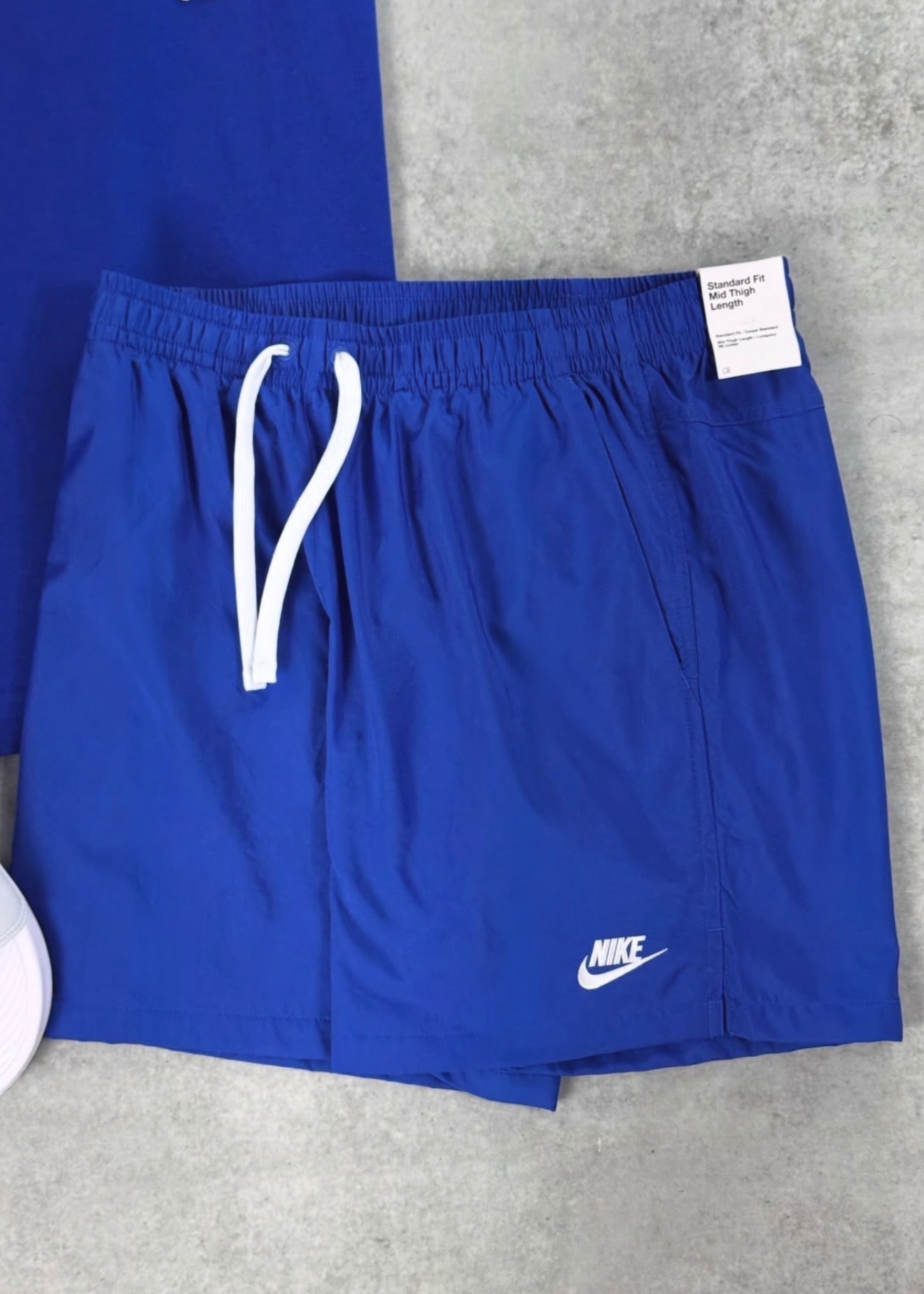 Kit Lacoste + Nike Victori One