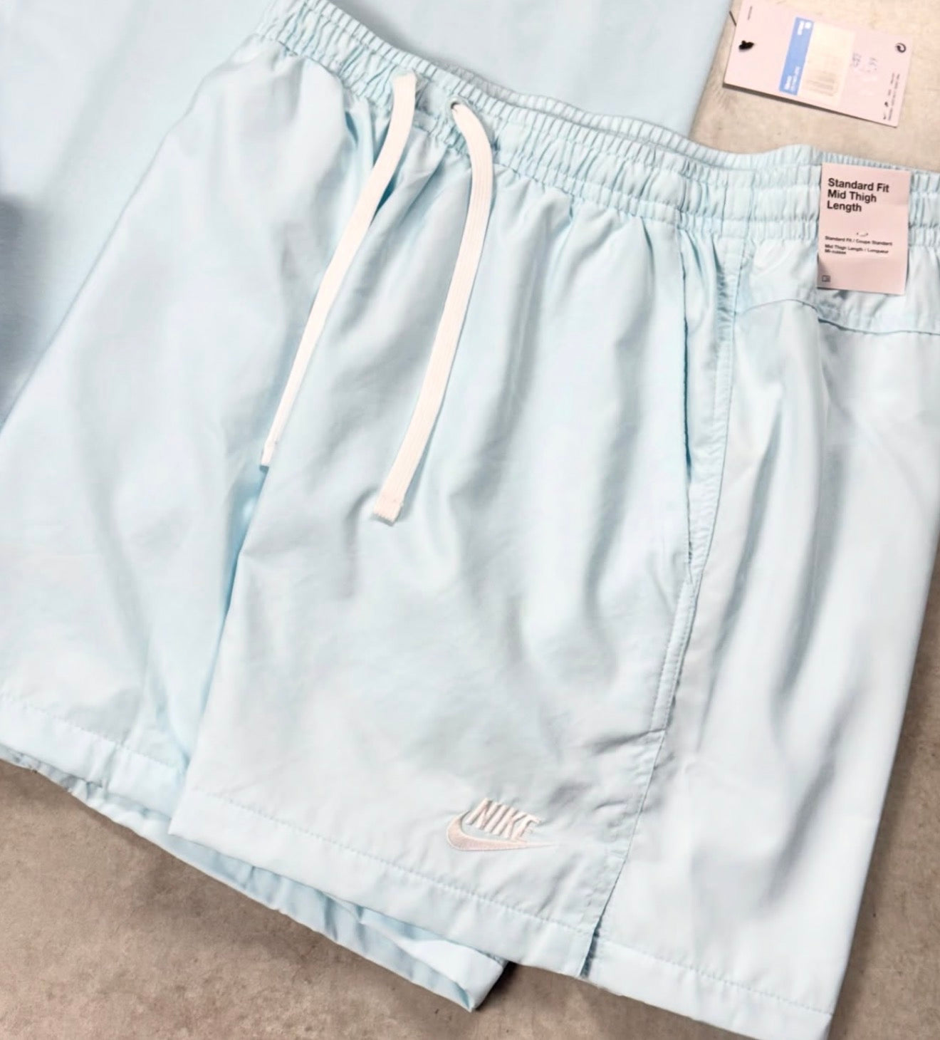 Kit Nike + Boné Lacoste