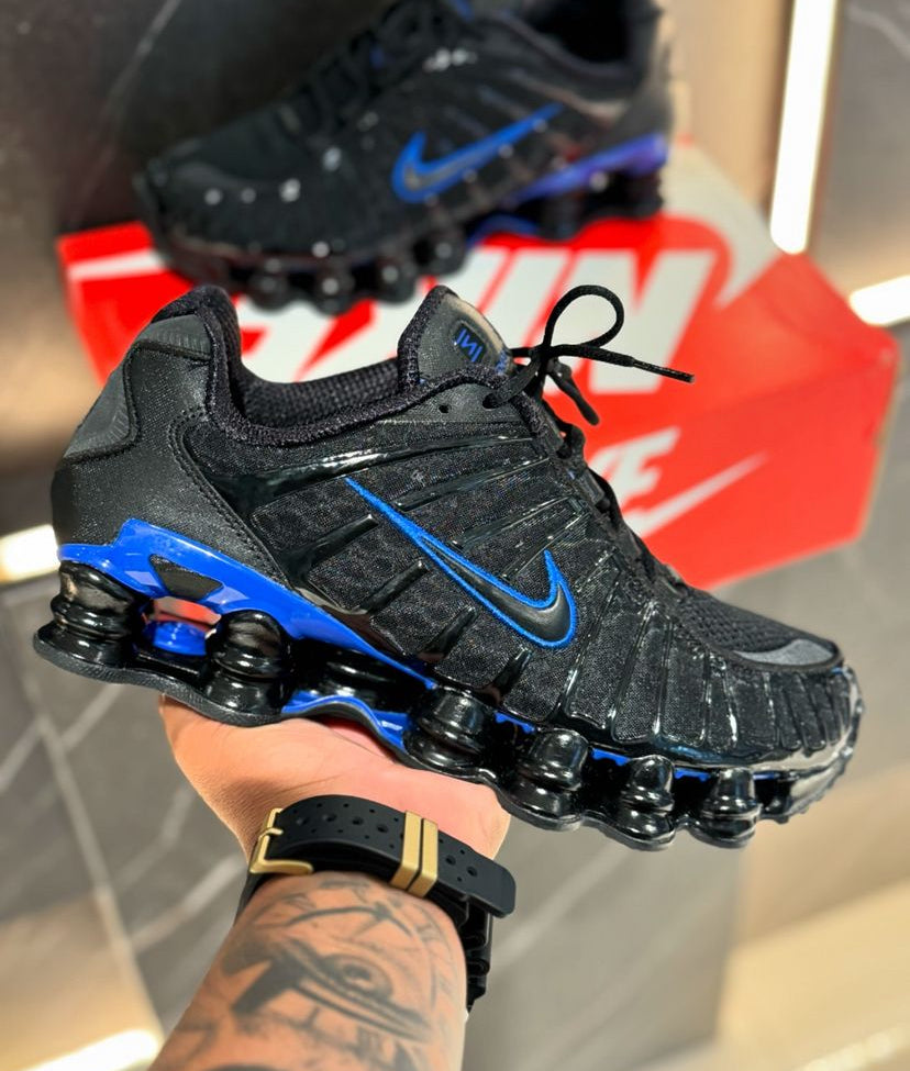 Tênis Nike Shox