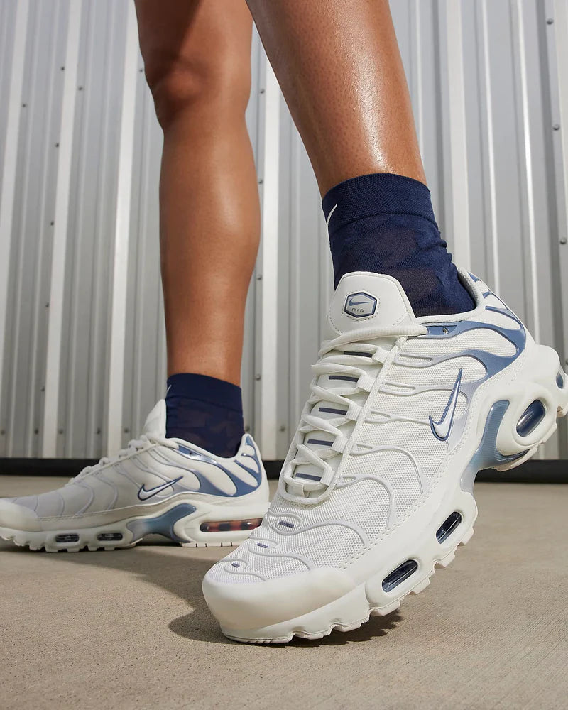 Tênis Air Max Tn Plus